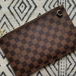 Louis Vuitton GM Damier Ebene Clutch / Pouch